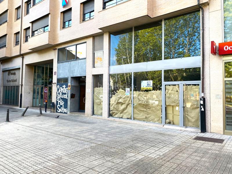 Foto 24519c53-cdf6-4f93-9ba5-db923c0a7394. Locale commerciale in calle río selmo 12 in Centro Ponferrada