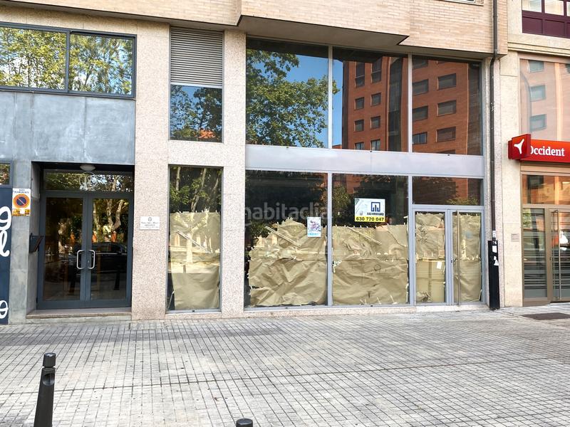 Foto 779b4147-15d2-481e-8cdc-da298943e244. Locale commerciale in calle río selmo 12 in Centro Ponferrada