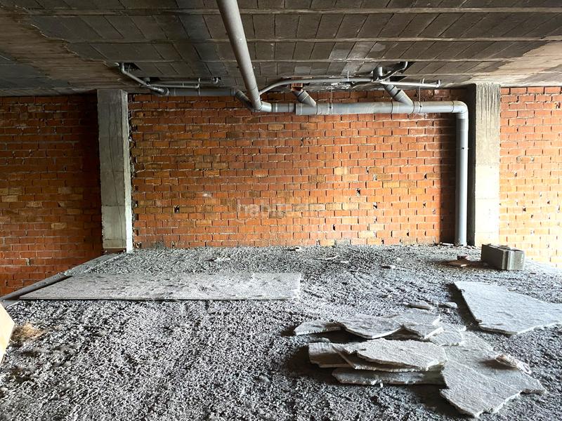 Foto 7851e883-5ff4-41cb-aa10-90768ca6207c. Locale commerciale in calle río selmo 12 in Centro Ponferrada