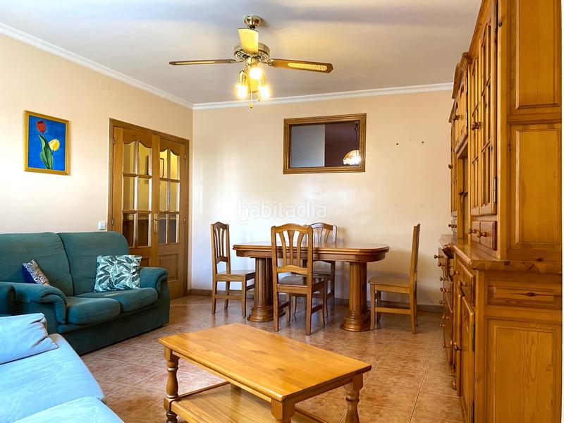 Foto 1d8ebb86-78ee-4328-ba86-36e90a1d66a8. Chalet in plaza de la escuela 6 in Cacabelos