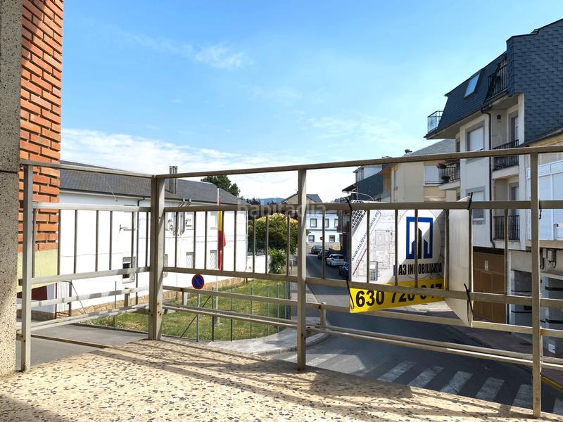 Foto 425dae42-d5fb-4895-9ea0-88eada7e62c6. Chalet in plaza de la escuela 6 in Cacabelos