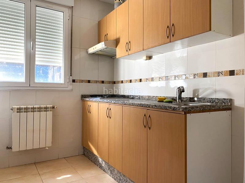 Foto 27eaeae5-7687-4169-9d9b-ed9dd0cd4126. Casa in avenida camino de santiago 199 in Camponaraya