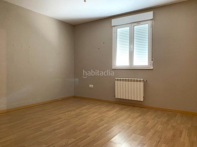 Foto 2d619fd3-5995-4472-b52c-745ffd99f598. Casa in avenida camino de santiago 199 in Camponaraya