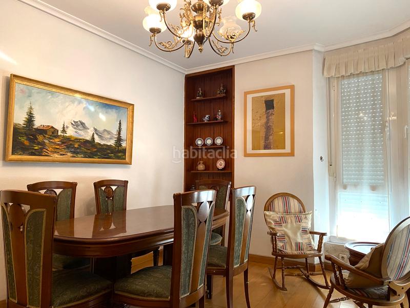 Foto 5a17ed48-55e4-4e98-ae29-e93d42eb3781. Pis a calle el muro 2 a Bembibre