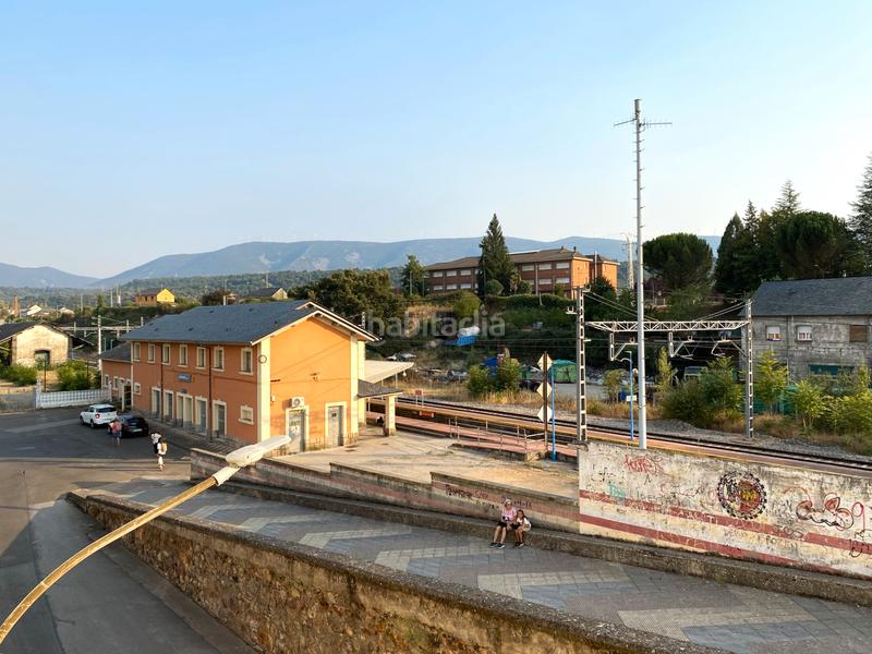 Foto c3f58380-a7cc-4950-a193-b1a08e6f8ecb. Pis a calle el muro 2 a Bembibre