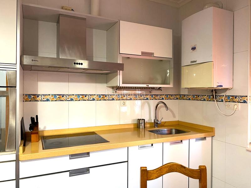 Foto e419fc1c-3807-454c-aeec-8adfa02e0808. Pis a calle el muro 2 a Bembibre