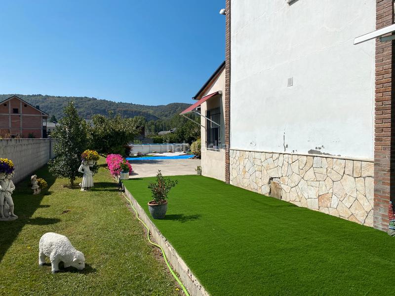 Foto c3f97949-d0b4-4136-bcde-b2a39b60af35. Xalet a avenida san roque 91 a Carracedelo