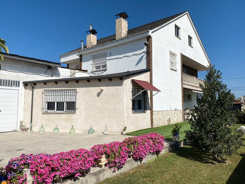 Foto c9967ed1-51c9-4965-ba11-dfe0586c31ca. Xalet a avenida san roque 91 a Carracedelo