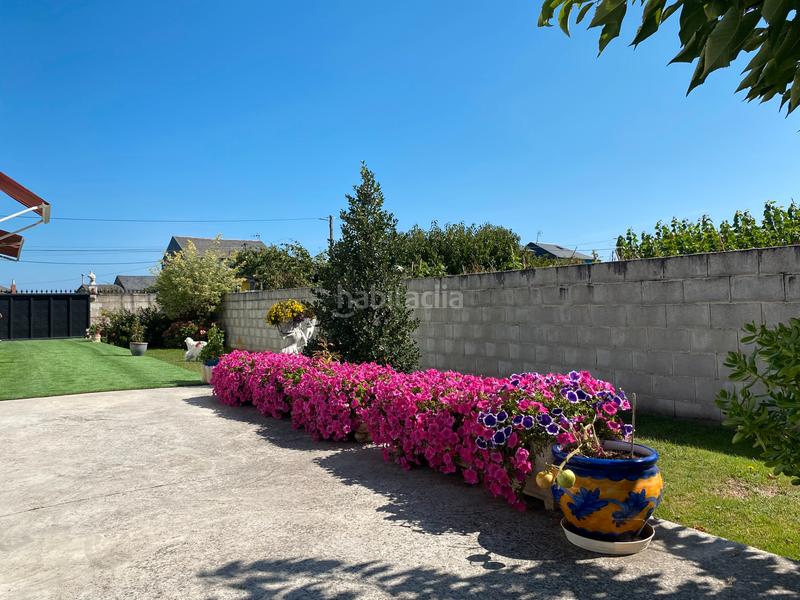 Foto ecca1922-f510-4dfd-8d11-73b29d53dc17. Xalet a avenida san roque 91 a Carracedelo