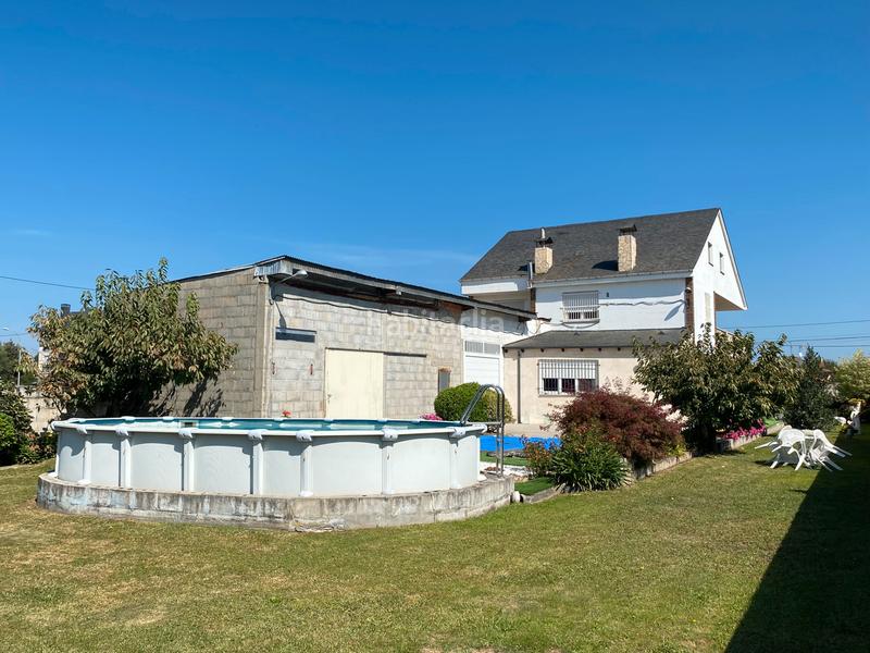 Foto f4148d52-8e01-45e9-af58-ae02f4ba8e2c. Xalet a avenida san roque 91 a Carracedelo