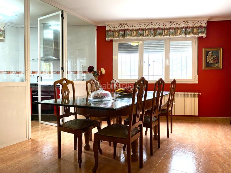 Foto f5b59eaa-1221-4e69-984e-d29d944fd26d. Xalet a avenida san roque 91 a Carracedelo