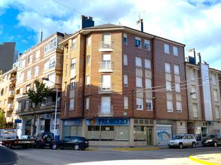 Miete Etagenwohnung  Calle batalla de pavía 1. Alquiler vivienda zona centro