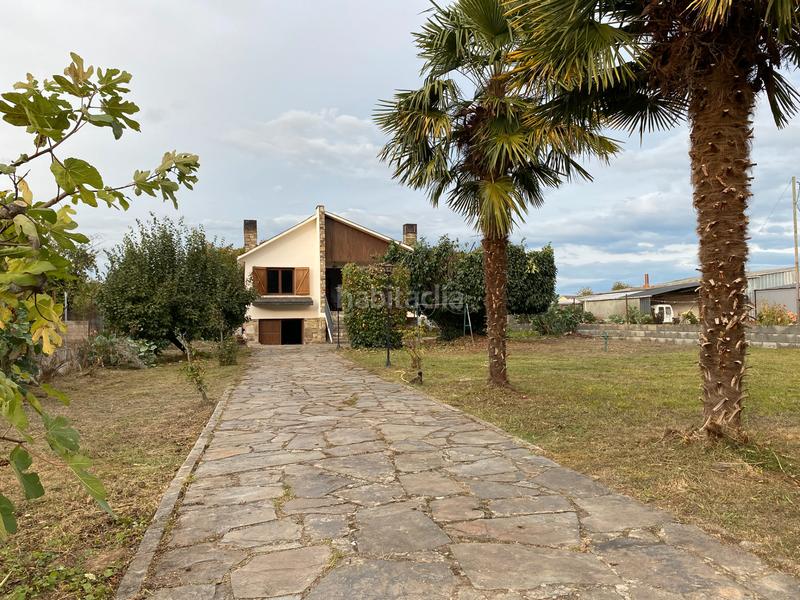 Foto 558afaec-c55e-4897-be2a-1ca539868ced. Chalet dans avenida san roque 98d dans Carracedelo