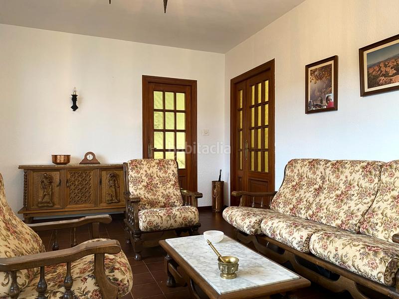 Foto 8e60ad5f-182d-4d87-a203-f6dec0ecac59. Chalet dans avenida san roque 98d dans Carracedelo