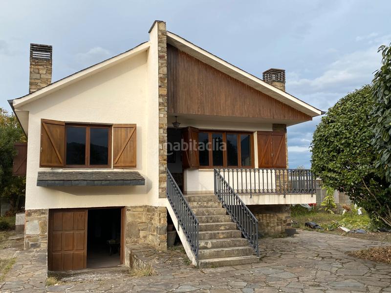 Foto ac29adcf-f0c4-4a5d-a272-5d2ee1319e9d. Chalet dans avenida san roque 98d dans Carracedelo
