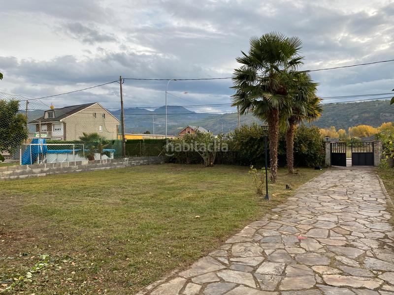 Foto de8e71c7-cf15-44df-a989-4f7ea4d7bf22. Chalet dans avenida san roque 98d dans Carracedelo