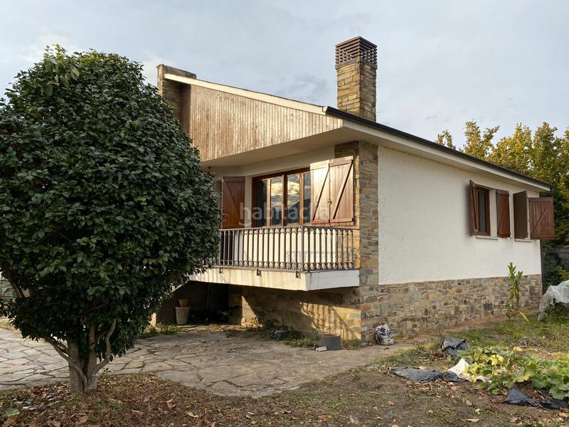 Foto e94d7184-448e-4ea0-8f9d-f9dc0f85e136. Chalet dans avenida san roque 98d dans Carracedelo