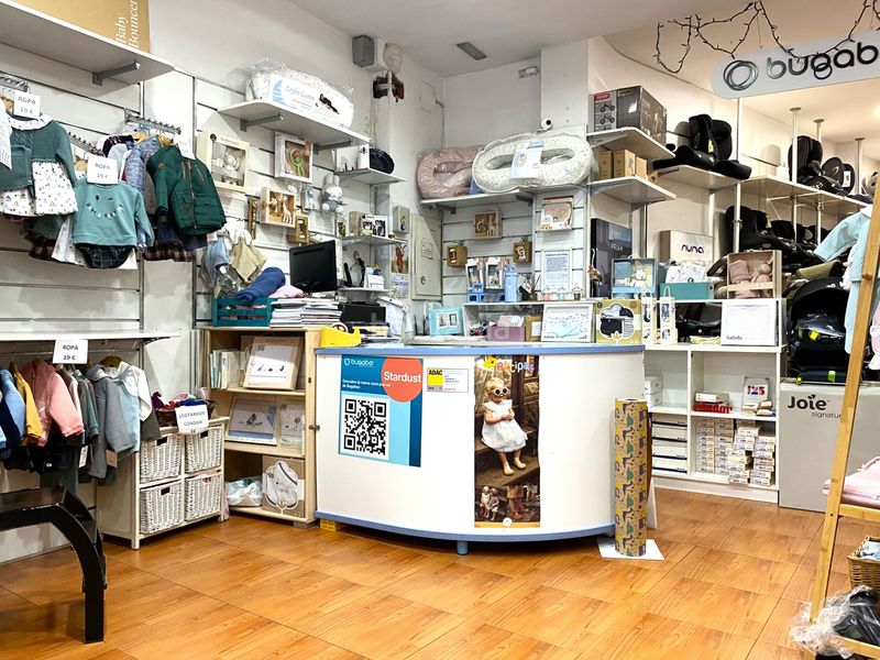 Foto 0e127c13-e007-4e1b-9464-3be199ff869e. Local comercial a calle real 5 a Centro Ponferrada