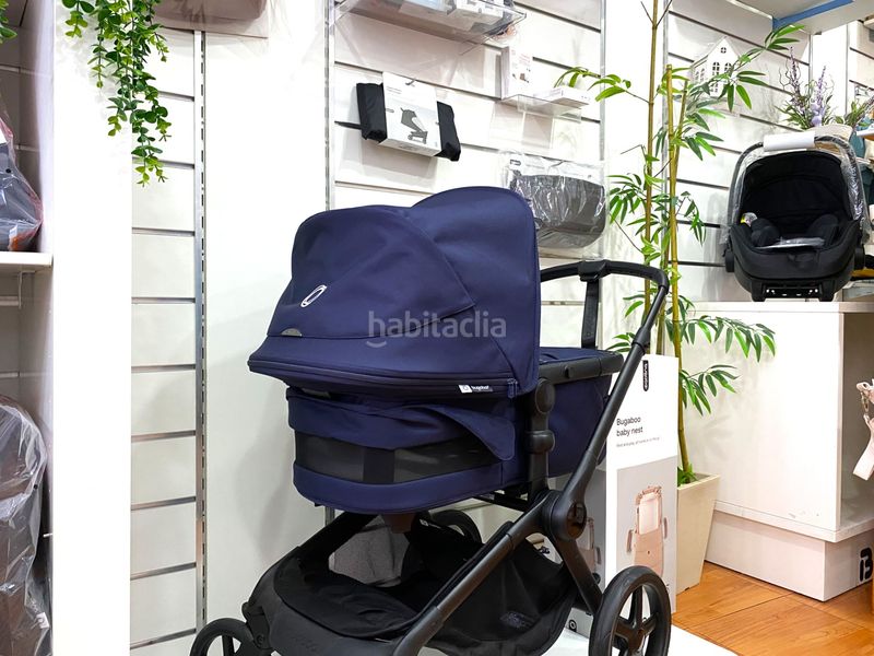 Foto f06dcaed-b9e4-4407-a556-40e741b69c60. Local comercial a calle real 5 a Centro Ponferrada