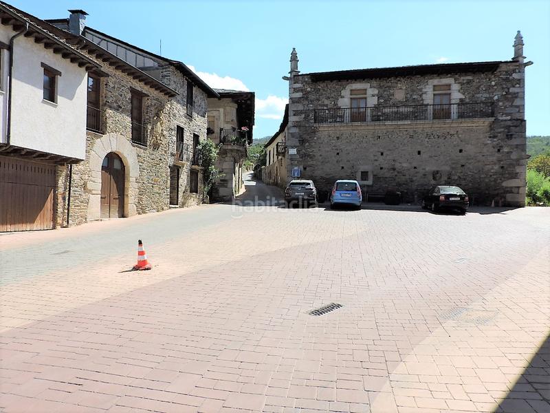 Foto 77b9e923-1946-4632-9951-32d28d05e658. Casa bifamiliare in calle vb 7 in Área Rural Sur Ponferrada