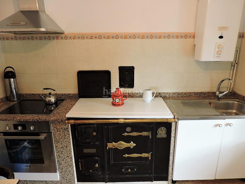 Foto a2afd084-c6f7-4acc-8b36-a9c58cc6a441. Casa bifamiliare in calle vb 7 in Área Rural Sur Ponferrada