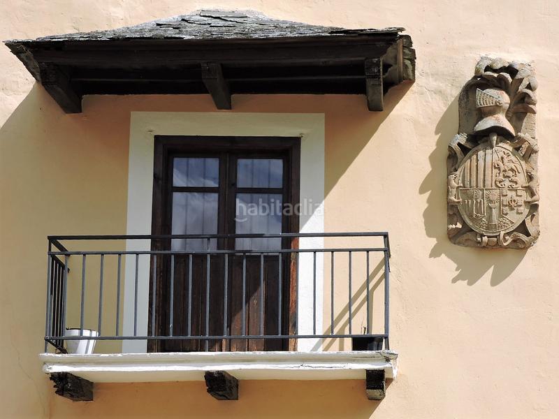 Foto b4810c2c-55de-448d-9448-2e77700935ba. Casa bifamiliare in calle vb 7 in Área Rural Sur Ponferrada