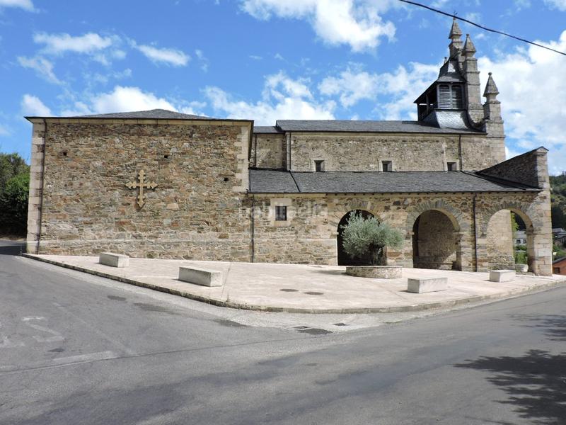 Foto c745942f-7256-4606-b37d-5dad3daab8b9. Casa bifamiliare in calle vb 7 in Área Rural Sur Ponferrada