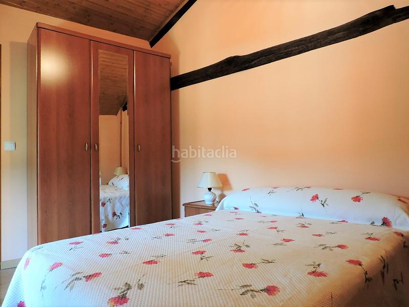 Foto e95a4bbd-b807-4667-8c5b-e666512e5e55. Casa bifamiliare in calle vb 7 in Área Rural Sur Ponferrada