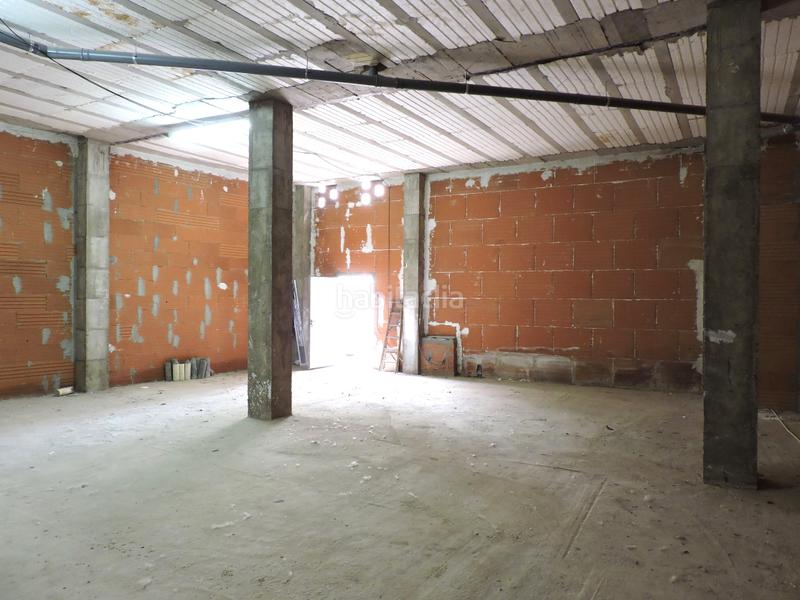 Foto 1f446e58-c700-4dd0-88d2-6d2fa6417dc6. Local comercial en calle antonio diaz carro 8 local en venta . en Bembibre