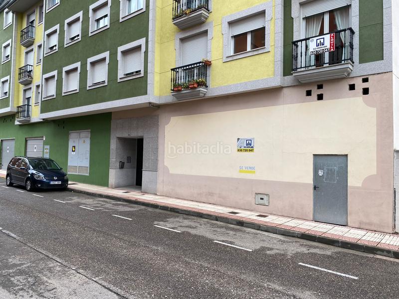 Foto 208e5743-aae7-4172-bbab-d863d06e09fc. Local comercial en calle antonio diaz carro 8 local en venta . en Bembibre