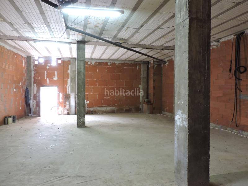 Foto b1c3d9d7-ce13-4372-afba-bff3bdc713ca. Local comercial en calle antonio diaz carro 8 local en venta . en Bembibre