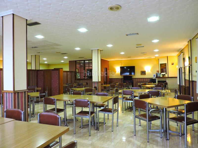 Foto 4327265d-80c7-43ce-8f35-b9de892ed8c0. Geschäftsraum in calle eloy reigada 27 in Bembibre