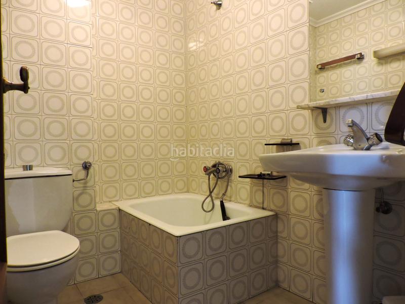 Foto c358dfd6-66fe-4d5e-9397-d67c7d8913f2. Geschäftsraum in calle eloy reigada 27 in Bembibre