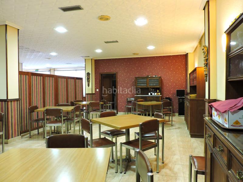 Foto f9aa1e75-9500-410b-8842-efb99ba82e87. Geschäftsraum in calle eloy reigada 27 in Bembibre