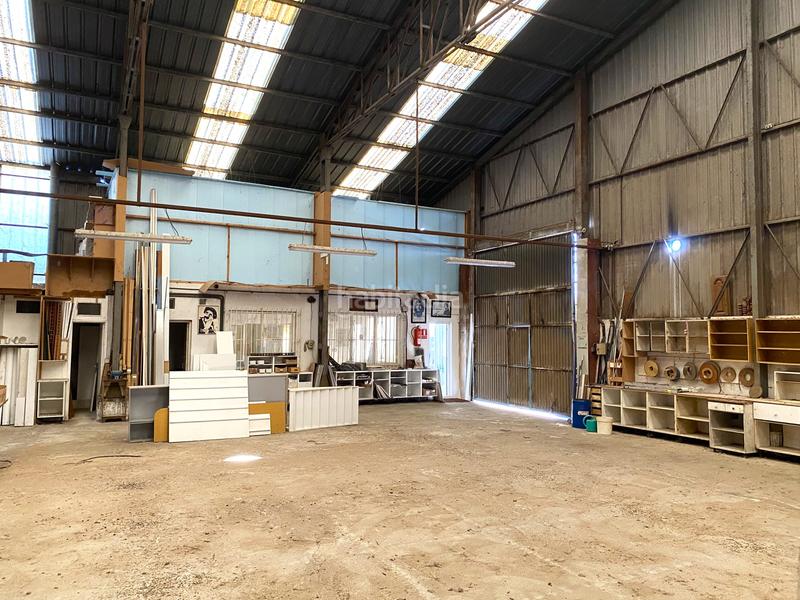 Foto 11d51e0d-1469-4b60-907f-8de73361bf95. Locale commerciale in le-711 137 in Compostilla - Columbrianos Ponferrada