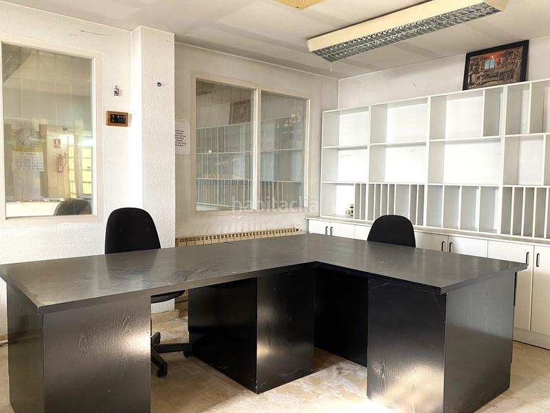 Foto 40102963-26d8-44f3-9728-1546d8e288c0. Locale commerciale in le-711 137 in Compostilla - Columbrianos Ponferrada