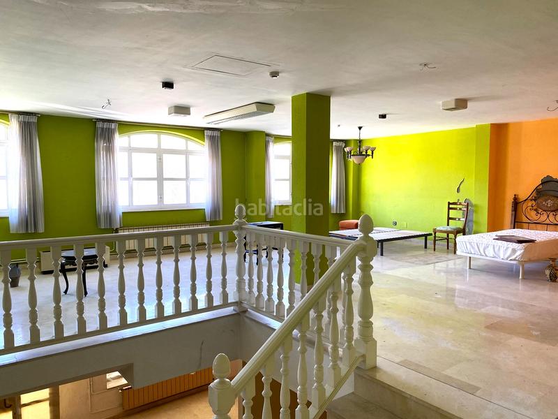 Foto d2597fb1-a089-45dd-a1d0-78b8f129e5e0. Locale commerciale in le-711 137 in Compostilla - Columbrianos Ponferrada