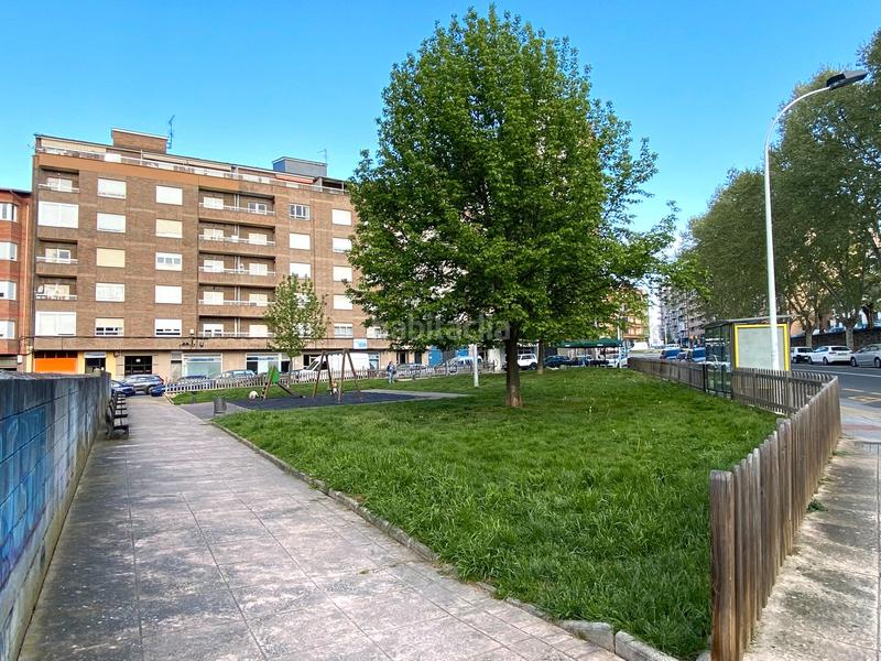 Foto dd6f6b60-8b18-420e-9a30-b106e4d88a99. Appartement dans calle batalla de roncesvalles 10 dans Ponferrada