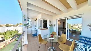 Casa adossada a Cas Català-Illetes. Adosado con vistas al mar en cas catalá