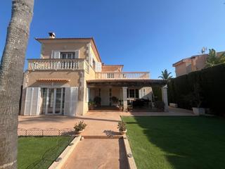Chalet in Badia Blava-Badia Gran-Tolleric