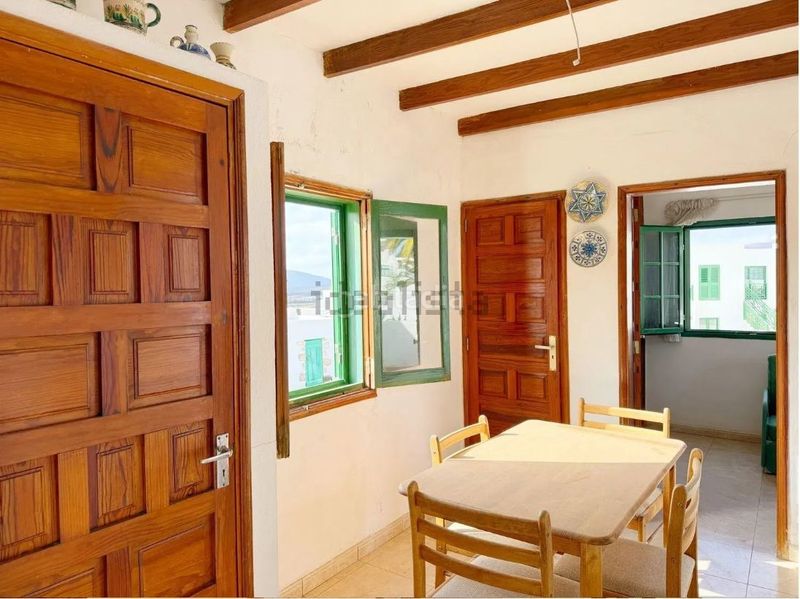 Foto f68816ad-d71a-4443-b8f8-1398e32f5de4. Casa amb aparcament piscina a Yaiza pueblo Yaiza