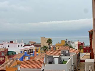 Location Appartement  De la banqueta. Se alquila piso moderno y muy céntrico, de 3 habts, a 200m de la