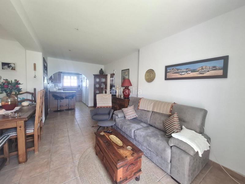 Foto 2610d413-4b25-4301-8c93-b0a56b973a8e. Casa exclusiva oportunidad de chalet en venta de tres habitaciones, dos baños, piscina, patio, y demás... en chullera, manilva!! en Málaga