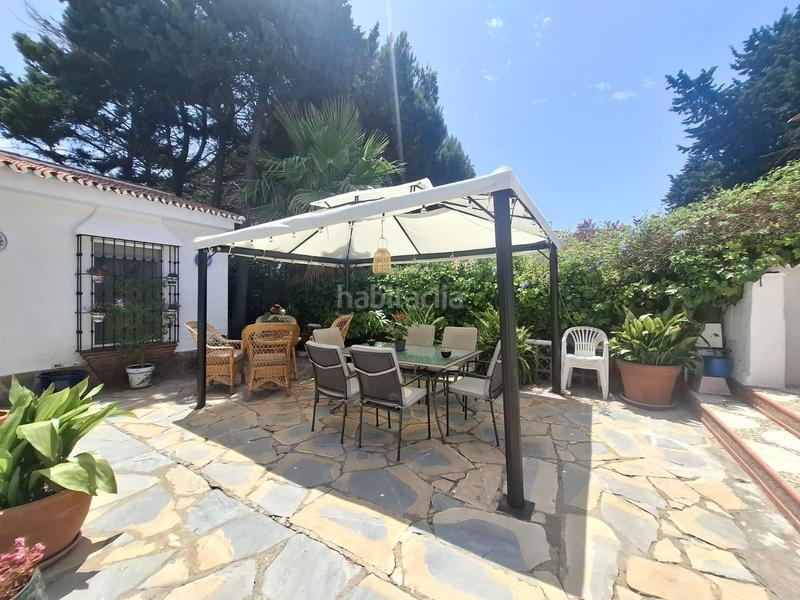 Foto 508e7a52-87cb-4edd-99c7-d1e39d31c318. Casa exclusiva oportunidad de chalet en venta de tres habitaciones, dos baños, piscina, patio, y demás... en chullera, manilva!! en Málaga