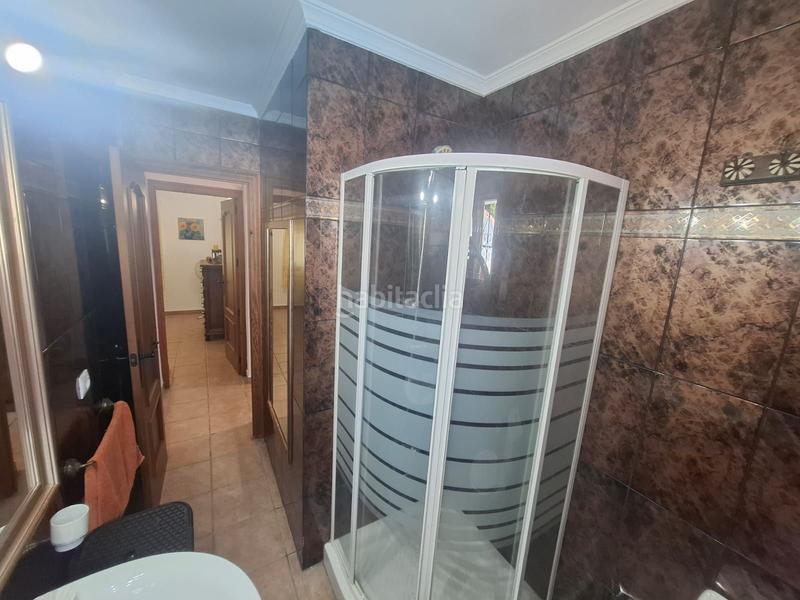 Foto b8819ab5-3ce0-4c56-89b9-d5791f2fc604. Casa exclusiva oportunidad de chalet en venta de tres habitaciones, dos baños, piscina, patio, y demás... en chullera, manilva!! en Málaga