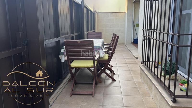 Foto 2fee4729-8e2b-41be-a051-93ba4e17cf4c. Planta baixa amb aparcament a Centro - La Costilla Rota