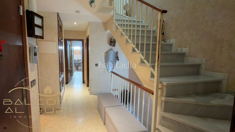 Foto 2c5a8ba5-a242-45d4-a8ab-837ec5a9fe16. Casa con parcheggio in Aguadulce - Almadraba - Punta Candor Rota