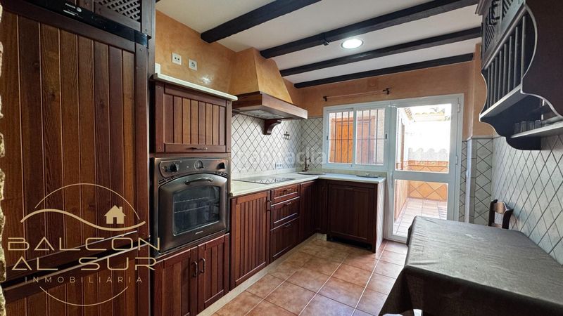 Foto c467cde4-c890-44fa-a7e4-de20a9bb7c8e. Casa amb aparcament a Bahia Luz - La Forestal Rota