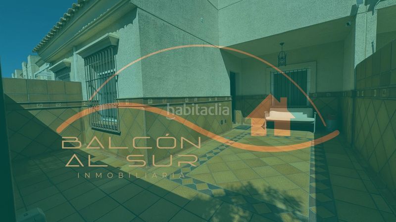 Foto f3975564-000f-431d-b61e-8be46628e999. Casa amb aparcament a Bahia Luz - La Forestal Rota