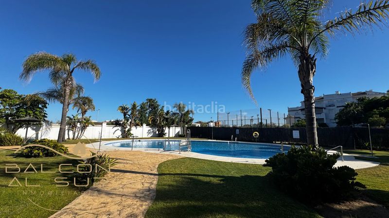Foto b7c9e678-541d-4901-af9d-b67ece87ff26. Pis amb aparcament piscina a Aguadulce - Almadraba - Punta Candor Rota